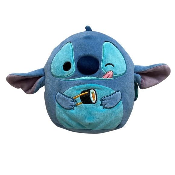 Squishamallows Lilo & Stitch Eating Sushi - Picture 4 of 9